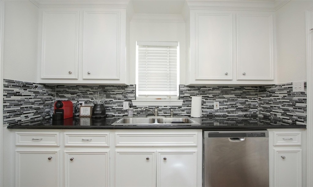 4331 Marina Street - Photo 1