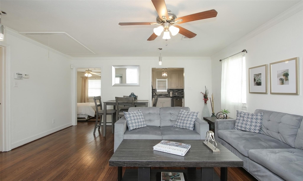 4331 Marina Street - Photo 8