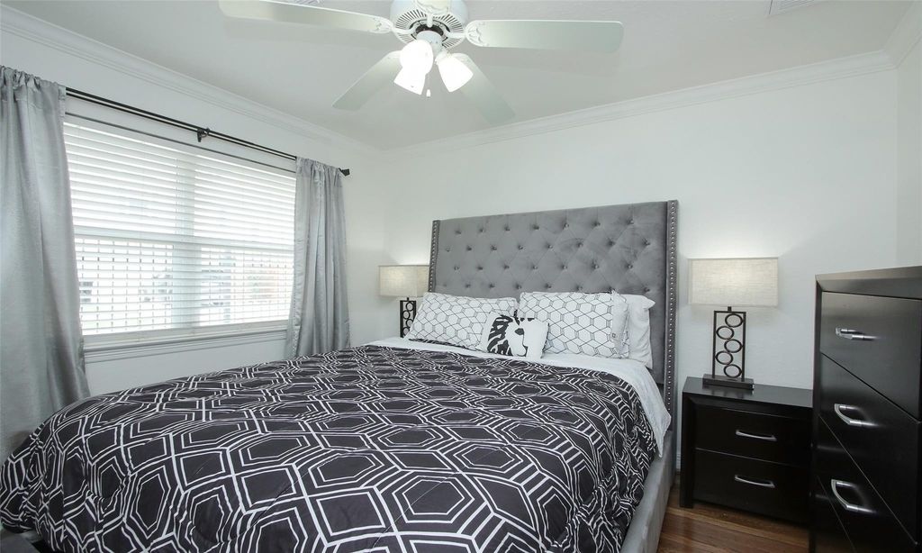4331 Marina Street - Photo 7