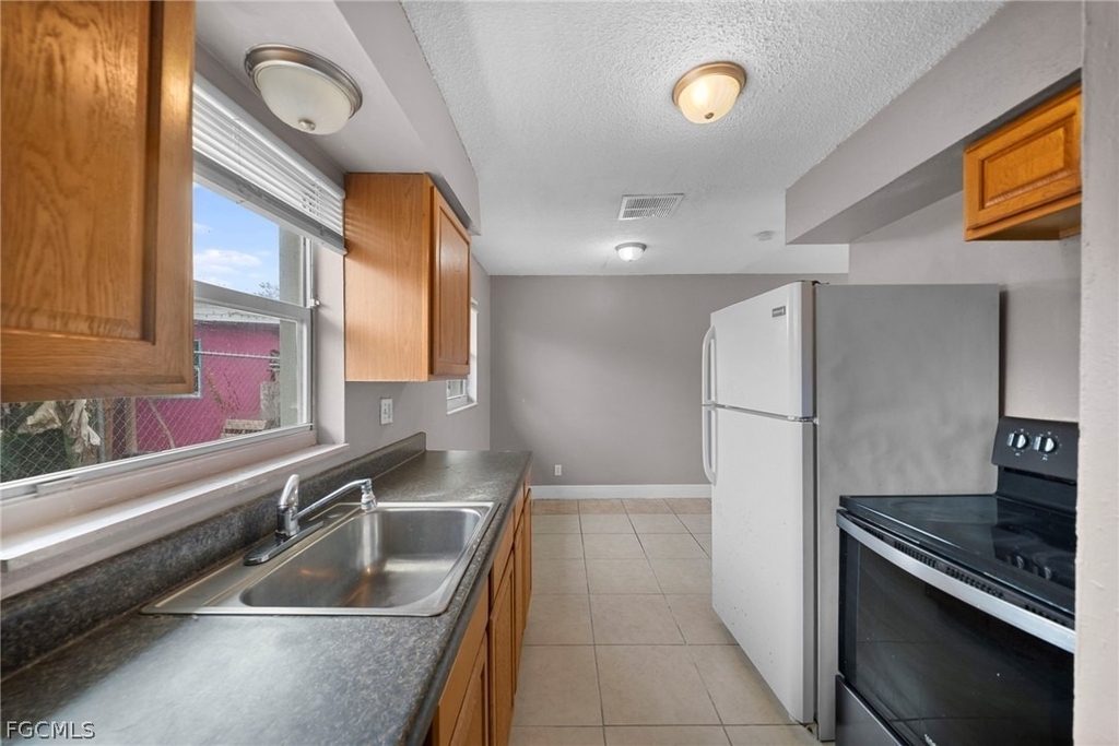 5458 5th Avenue - Photo 6