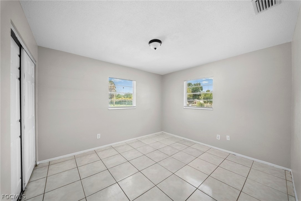 464 Carolina Avenue - Photo 11