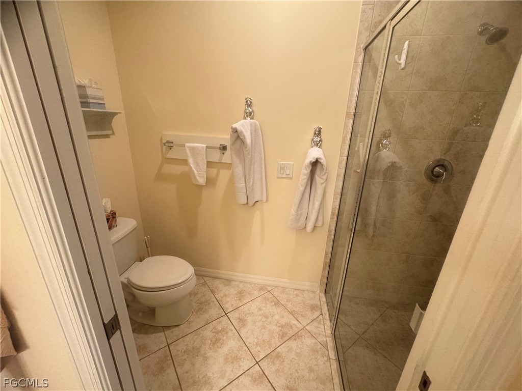 11908 Izarra Way - Photo 10