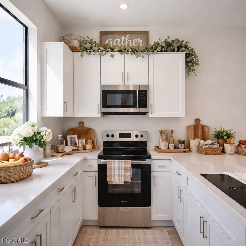 714 W 12th Street - Photo 4