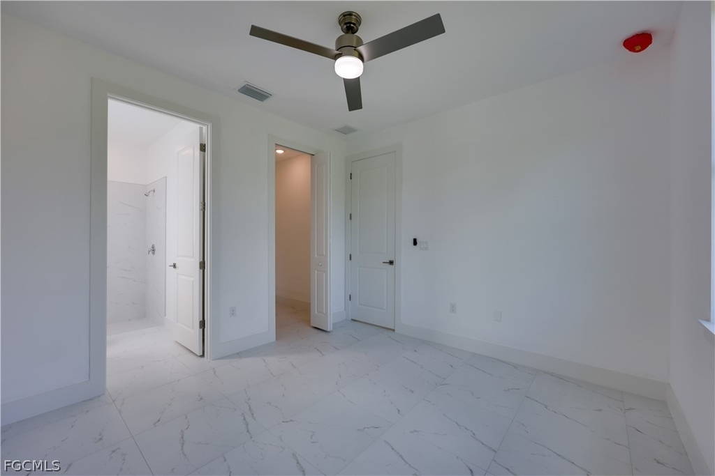 714 W 12th Street - Photo 14