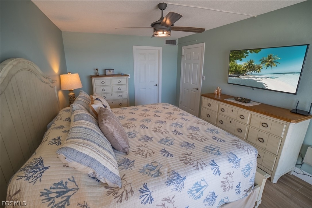 26000 Hickory Boulevard - Photo 13