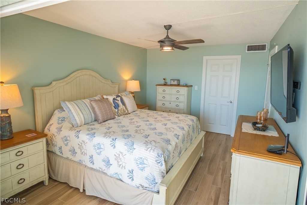 26000 Hickory Boulevard - Photo 11