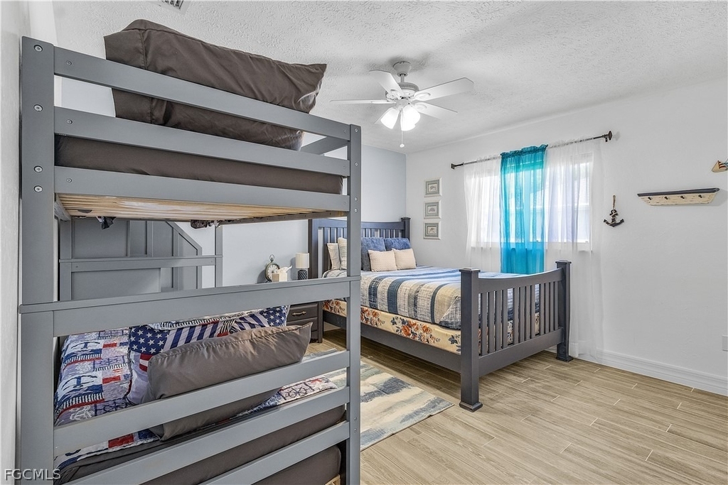 428 Sw 37th Street - Photo 12