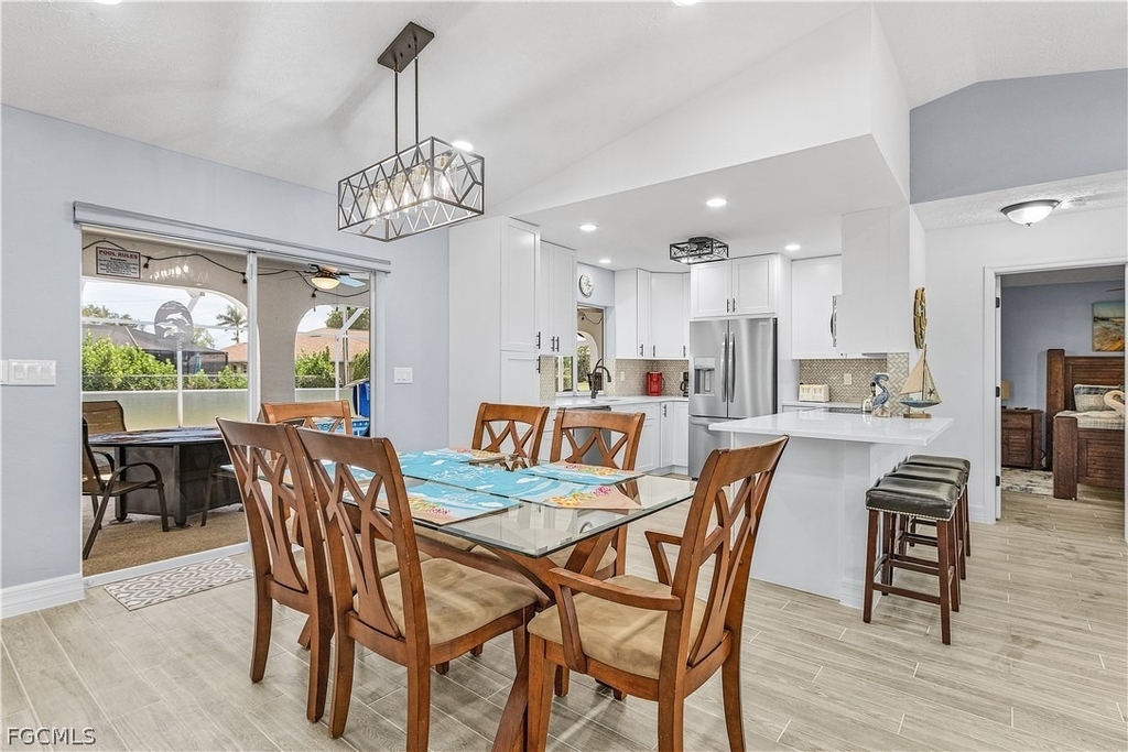 428 Sw 37th Street - Photo 9