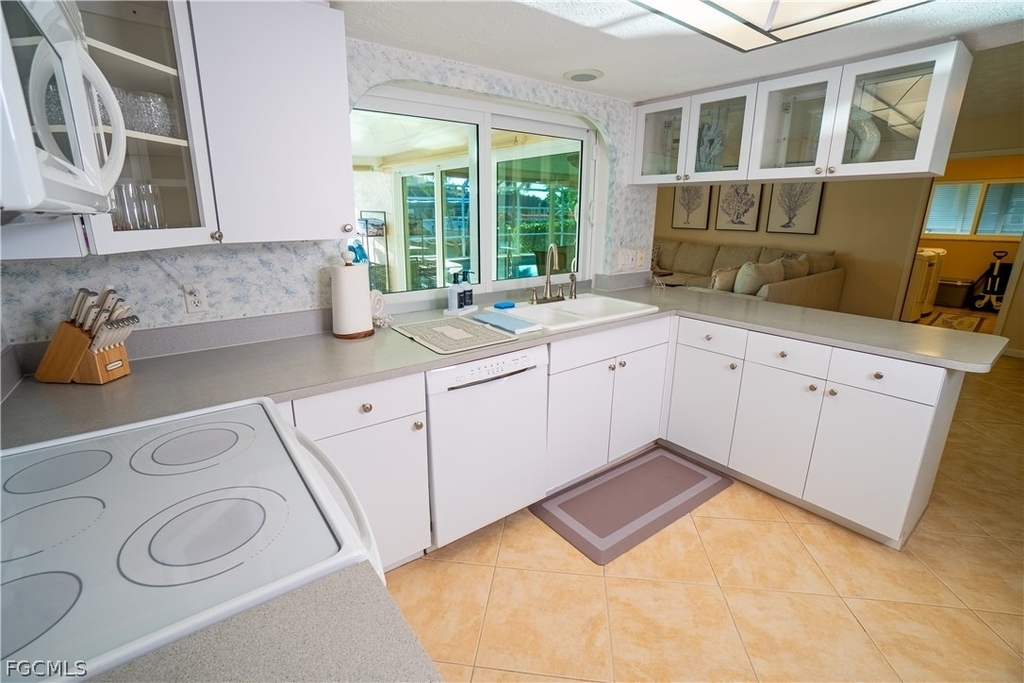 3510 Se 19th Place - Photo 42