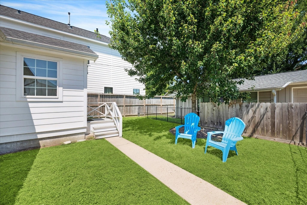 4710 Edison Street - Photo 10