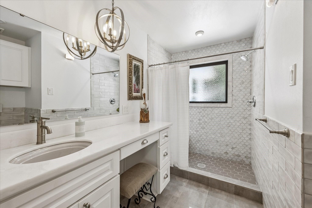 4710 Edison Street - Photo 6
