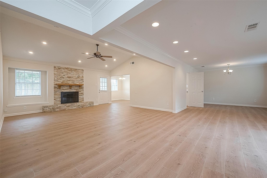 10306 Bob White Drive - Photo 2