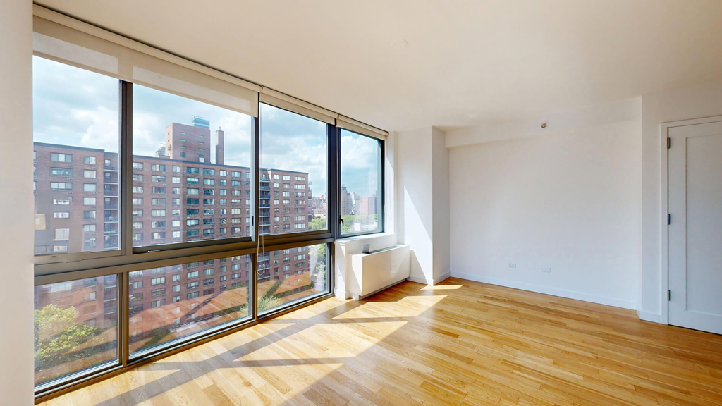 808 Columbus Ave - Photo 3