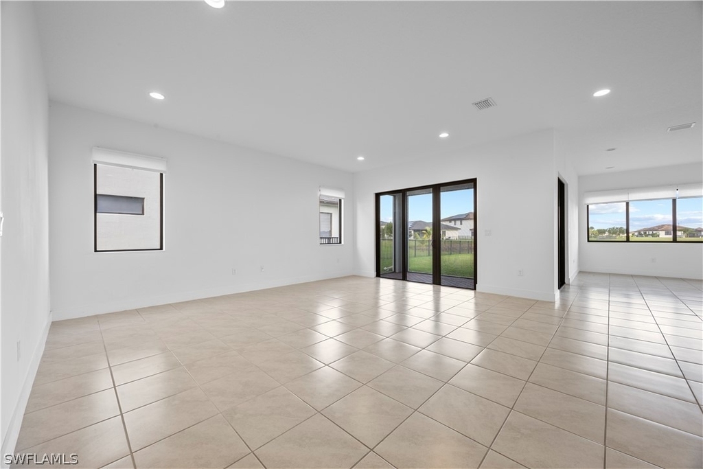 5032 Frattina Street - Photo 5