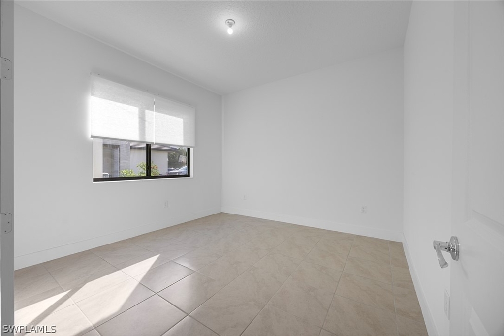 5032 Frattina Street - Photo 10