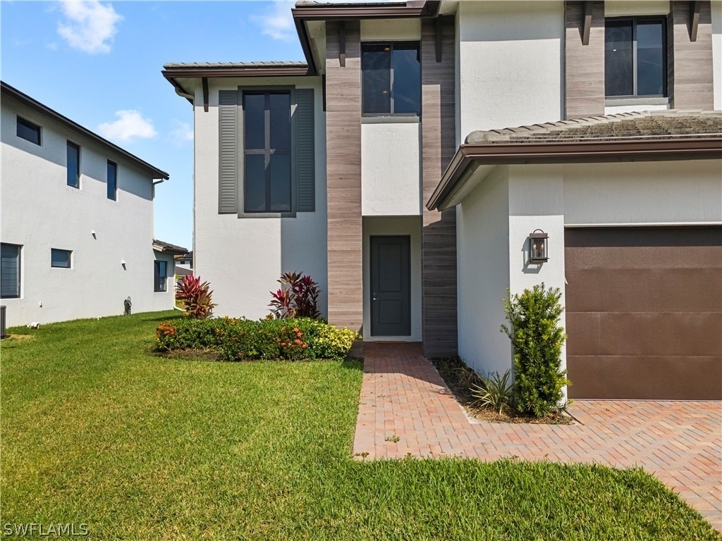 5032 Frattina Street - Photo 3