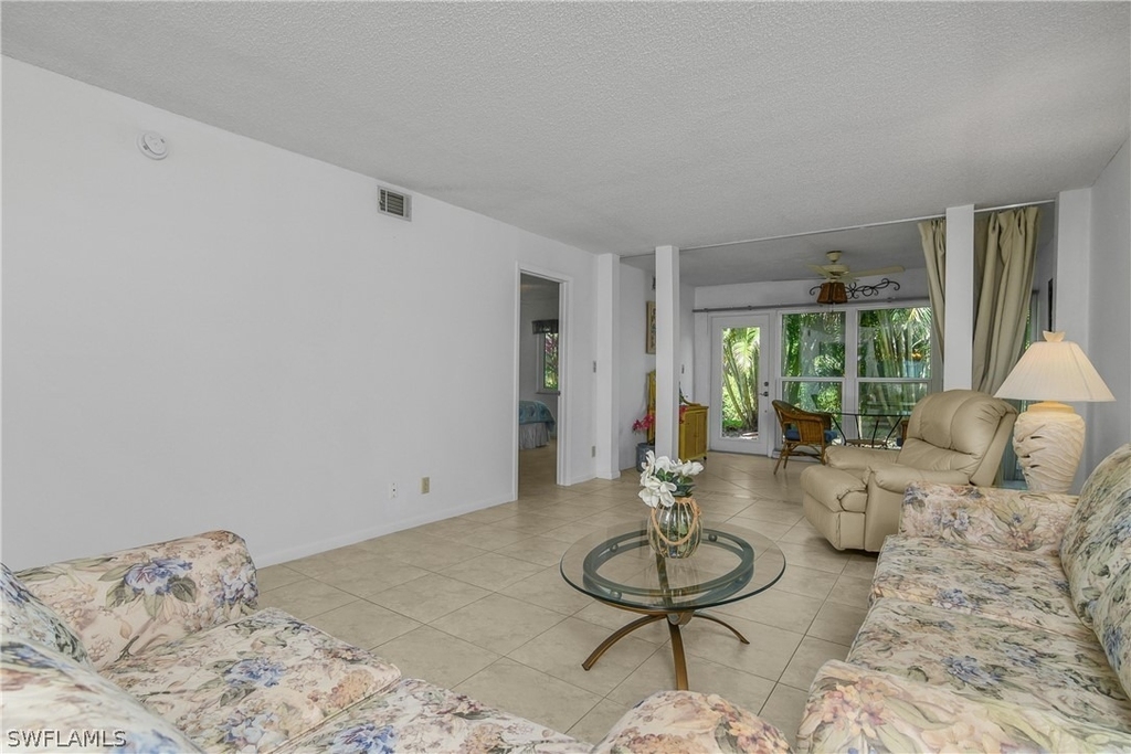 190 Palm Drive - Photo 8