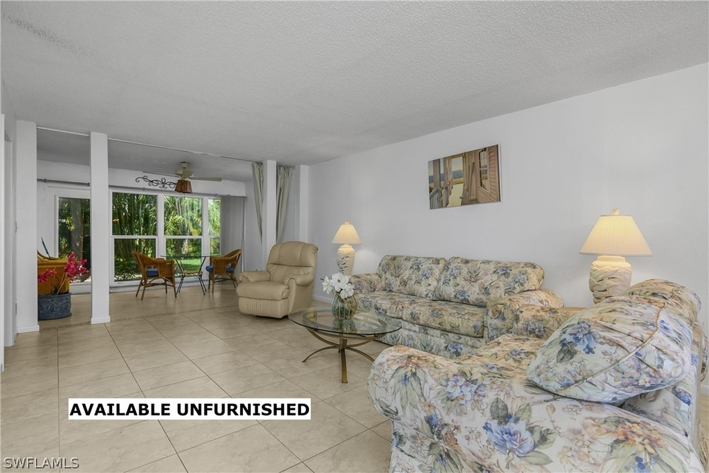 190 Palm Drive - Photo 5