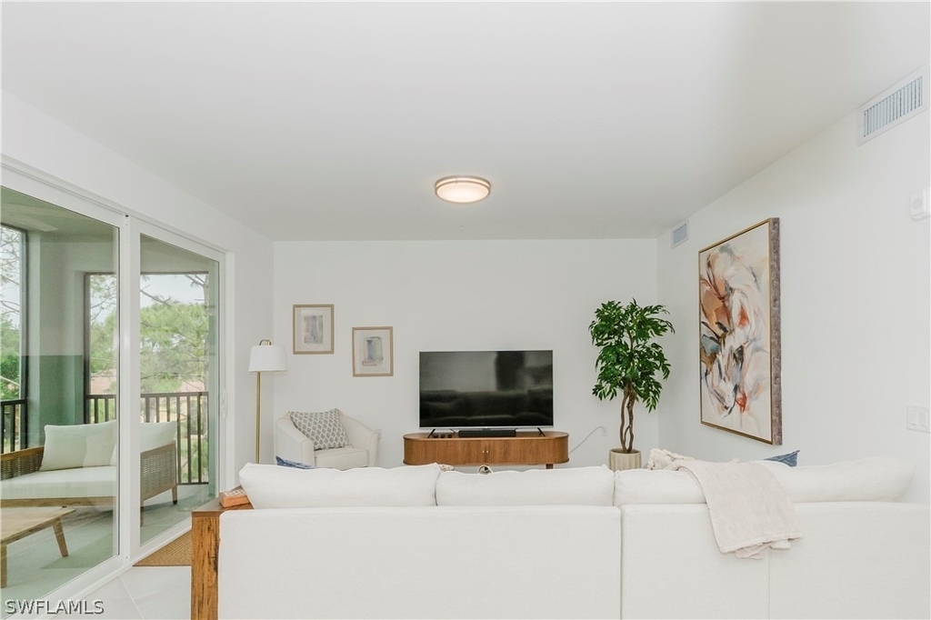 18461 Copperhead Court N - Photo 11