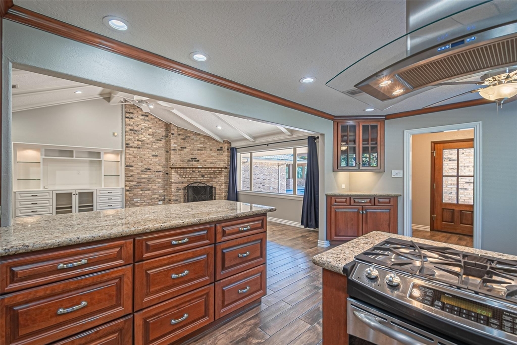 17615 Swansbury Drive - Photo 17