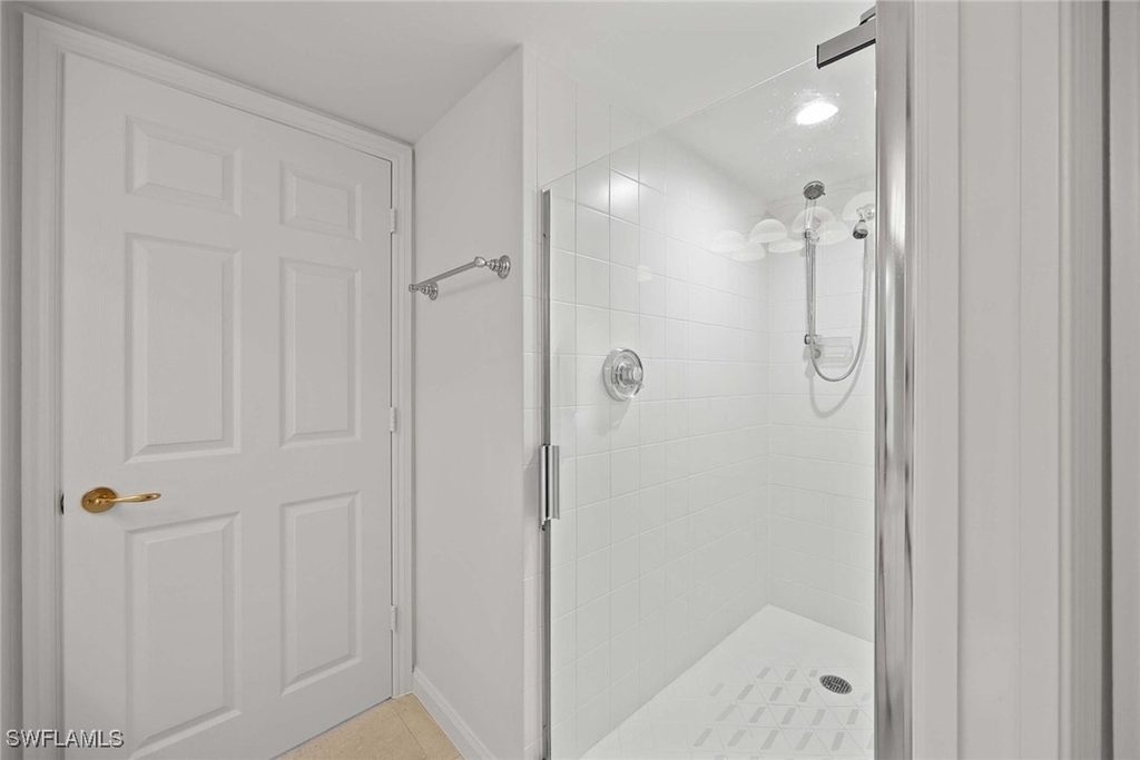 6849 Grenadier Boulevard - Photo 21