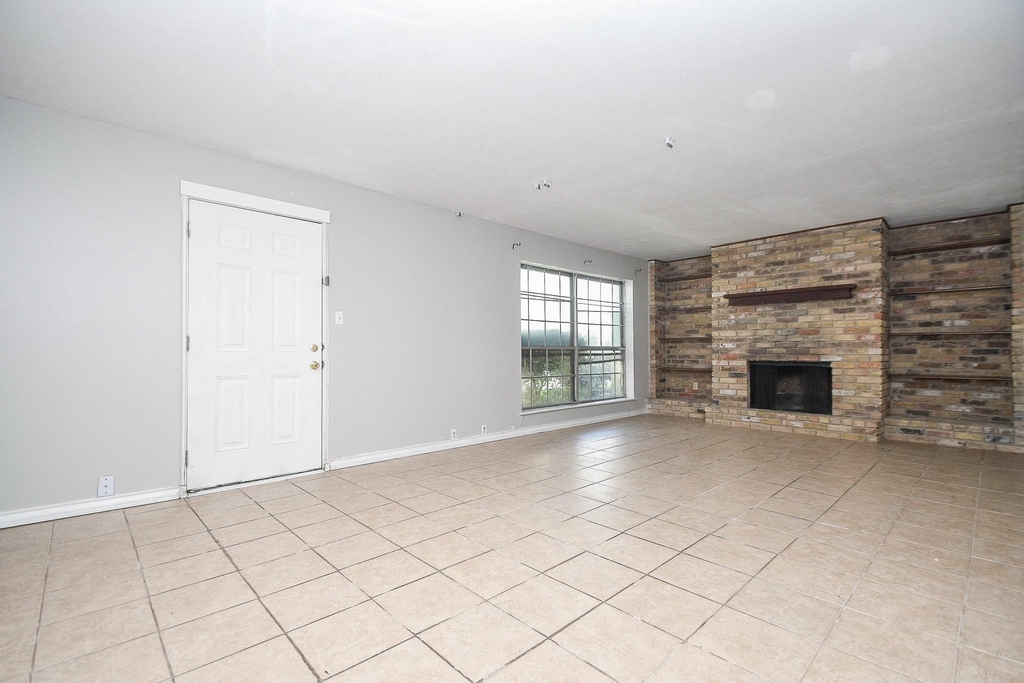 4258 Belle Park Drive - Photo 2