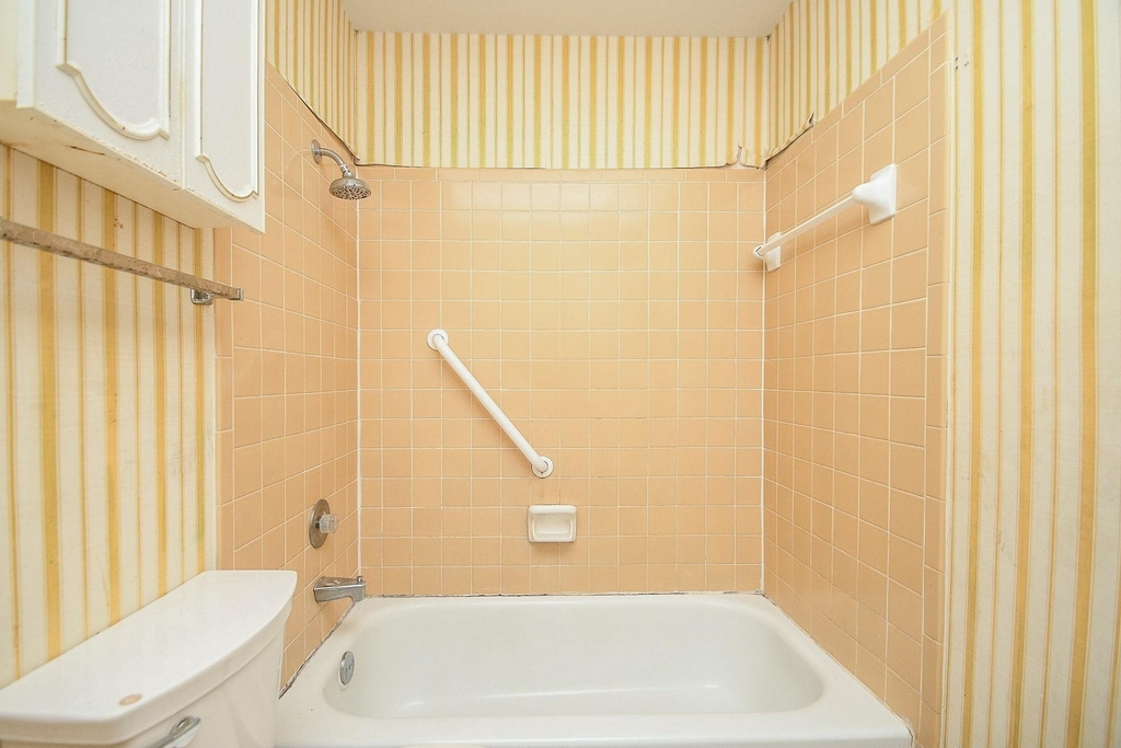 4258 Belle Park Drive - Photo 15