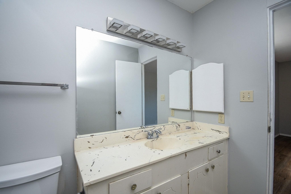 4258 Belle Park Drive - Photo 17