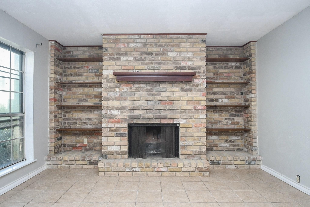 4258 Belle Park Drive - Photo 3