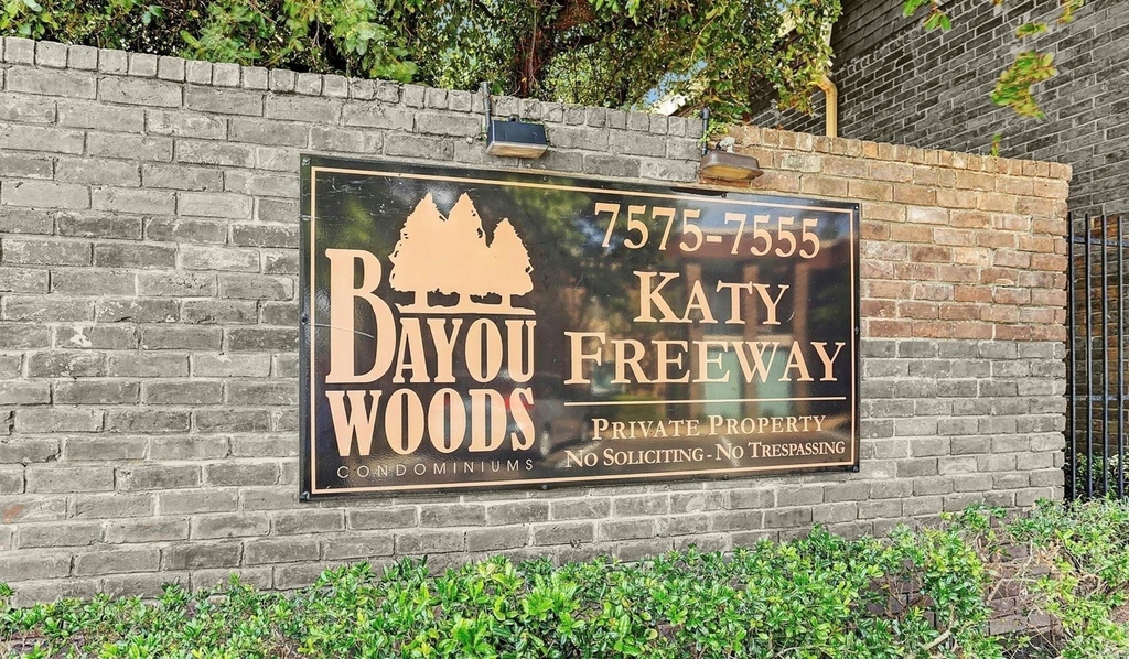 7555 Katy Fwy - Photo 28