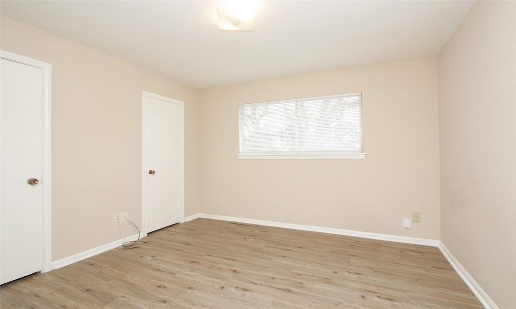 6406 Ashton Street - Photo 24