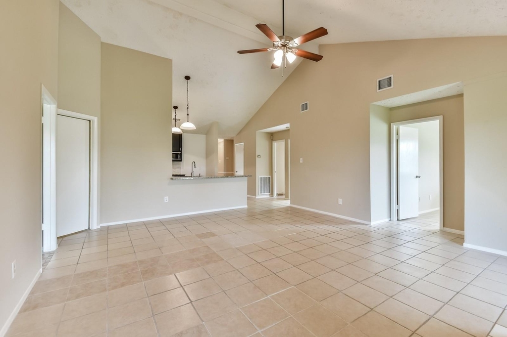 9503 Bent Spur Lane - Photo 5