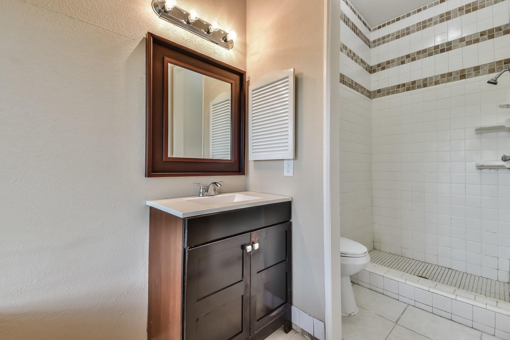 9503 Bent Spur Lane - Photo 16