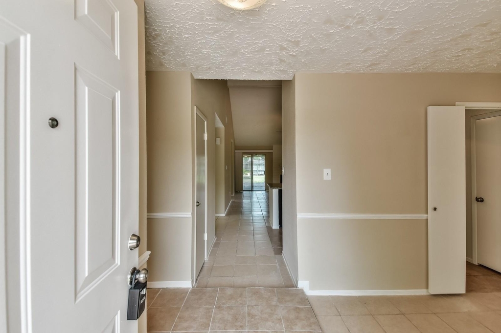 9503 Bent Spur Lane - Photo 2