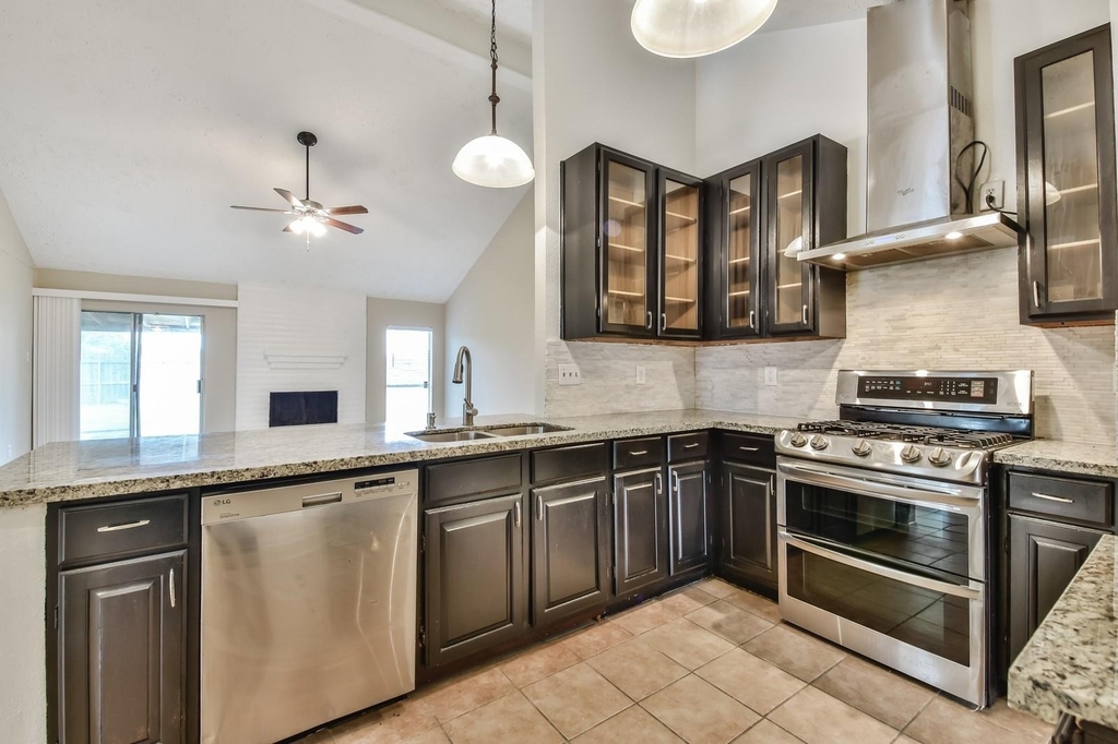 9503 Bent Spur Lane - Photo 7