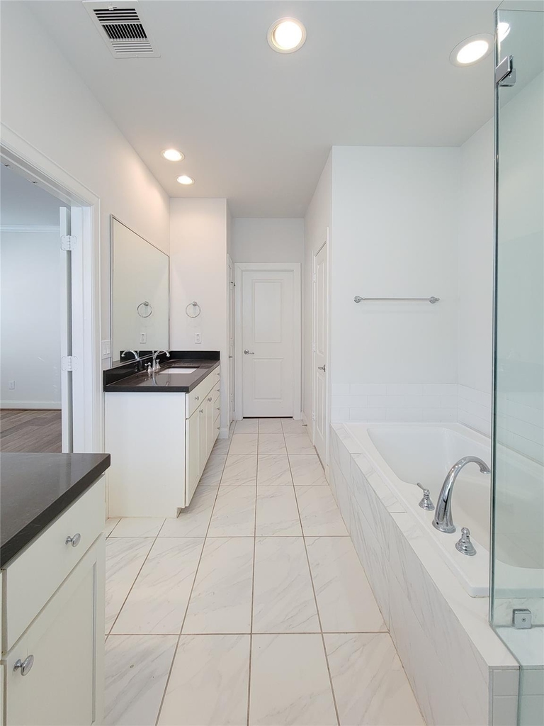 12 Hermann Park Court - Photo 30