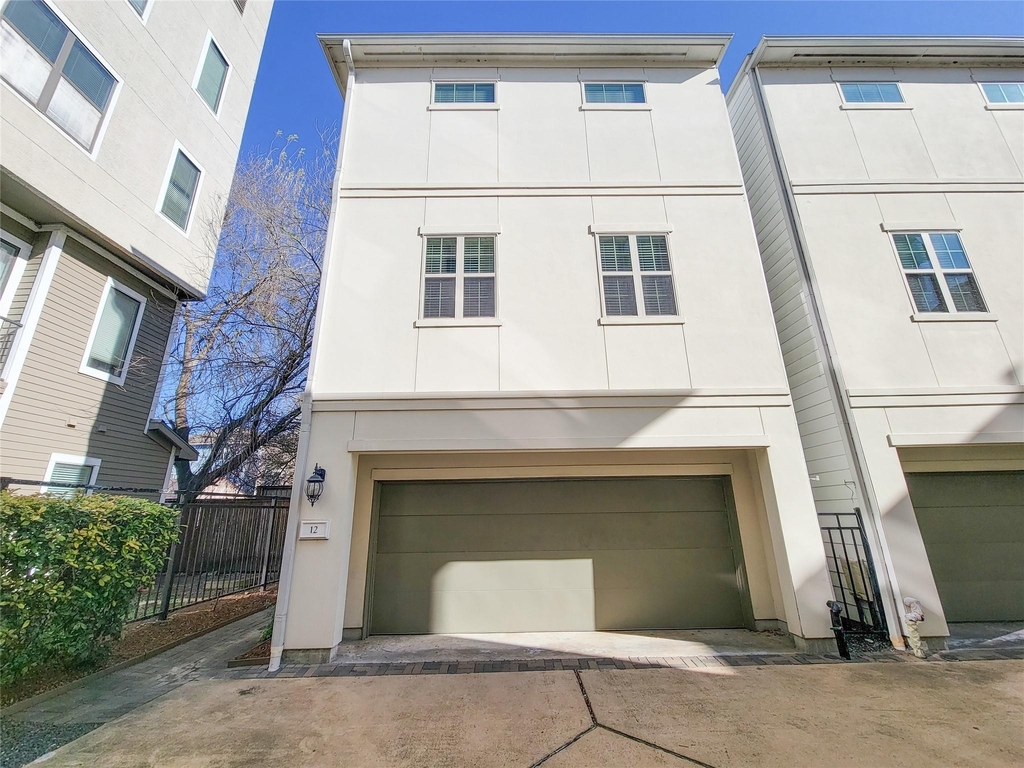 12 Hermann Park Court - Photo 2