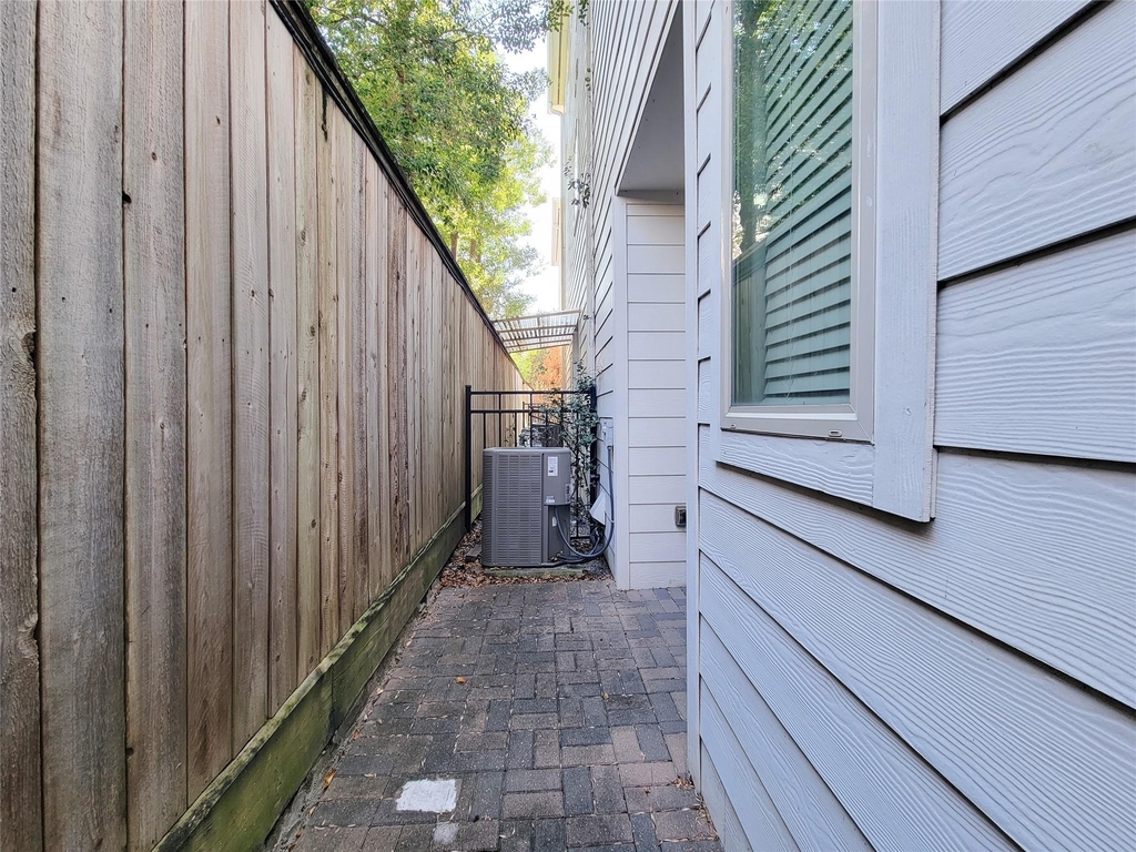 12 Hermann Park Court - Photo 41