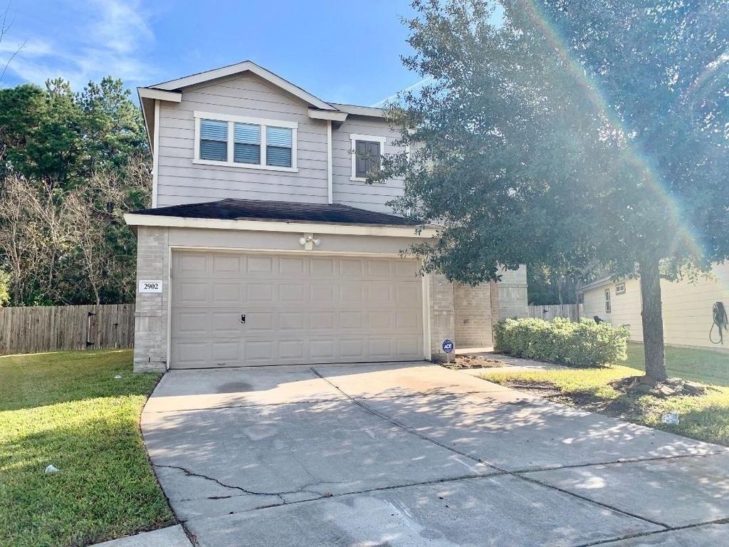 2902 Beacon Grove - Photo 0