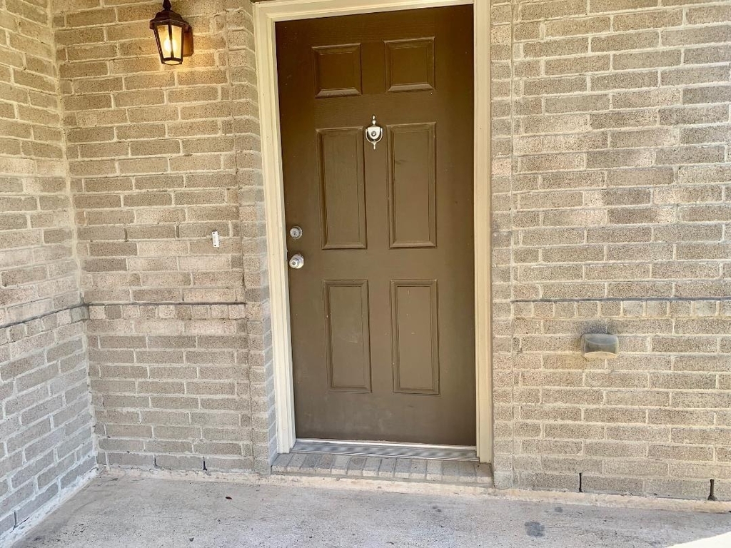 2902 Beacon Grove - Photo 2