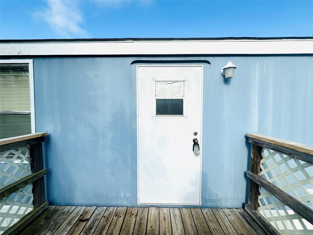 9012 Spruce Street - Photo 1