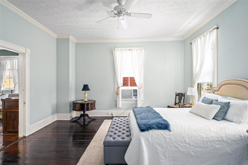 1112 Broadway Street - Photo 17