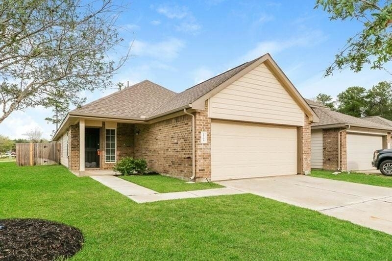 2705 S Lina Court - Photo 0