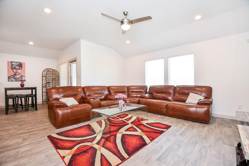 8134 Sugar Cane Lane - Photo 2