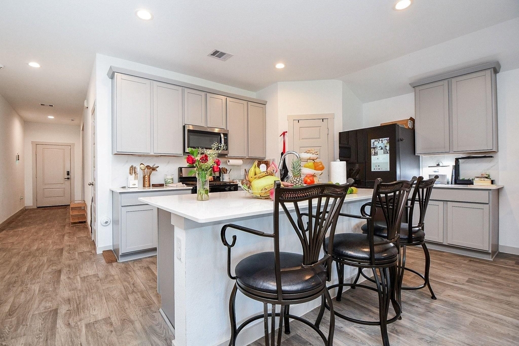 8134 Sugar Cane Lane - Photo 4