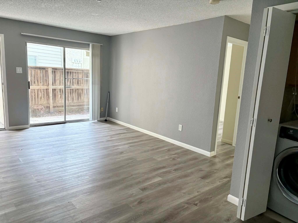 1900 Bay Area Boulevard - Photo 5