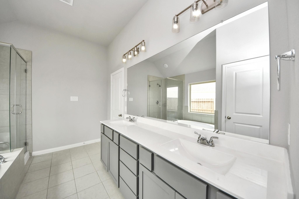 859 Sarasota Shore Drive - Photo 33