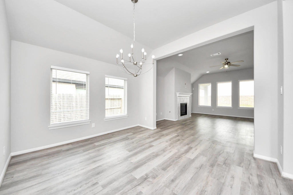 859 Sarasota Shore Drive - Photo 10
