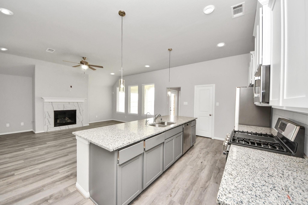 859 Sarasota Shore Drive - Photo 18