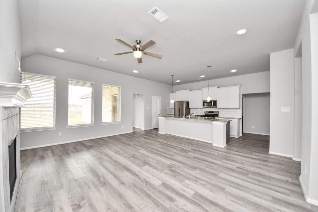 859 Sarasota Shore Drive - Photo 15